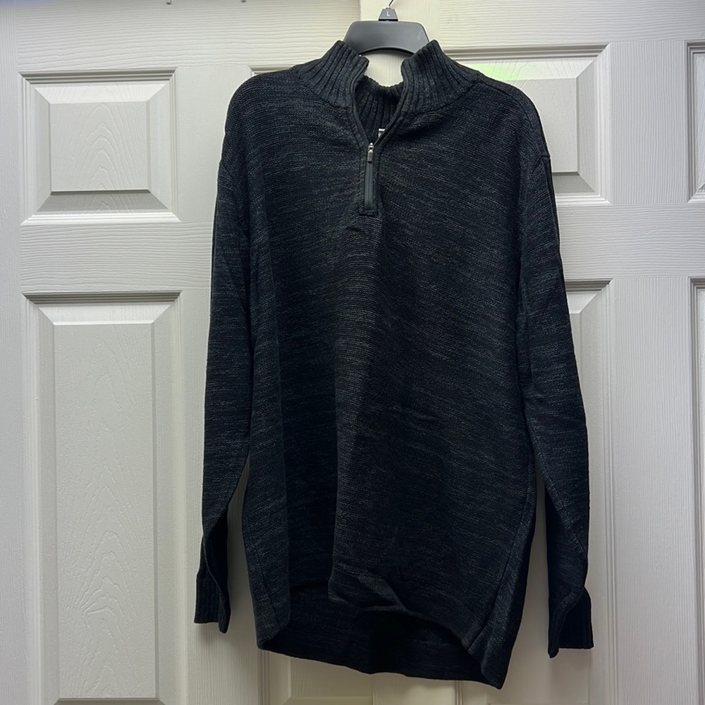 Columbia quarter zip sweater. XL